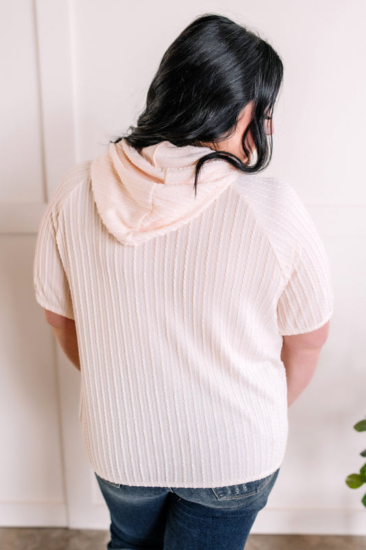 Short Sleeve Cable Knit Hoodie In Buttercream