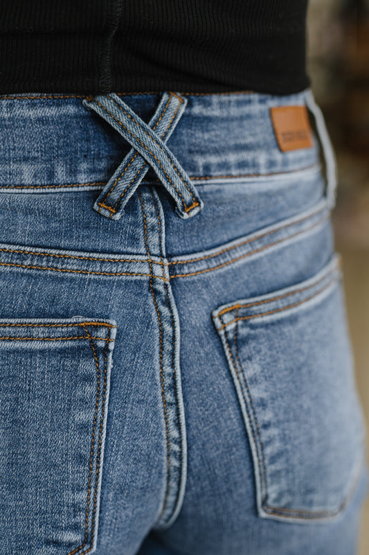 Judy Blue High Rise Double Button Wide Leg Jeans