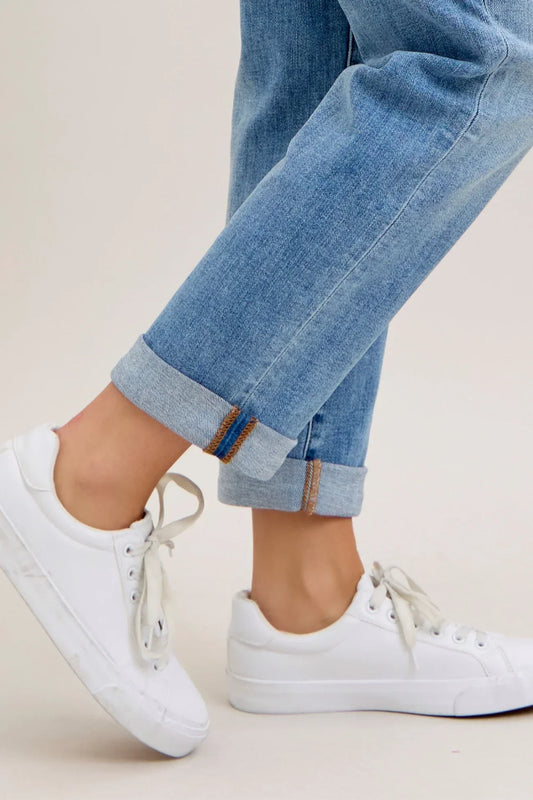 Judy Blue Mid Rise Boyfriend Jeans