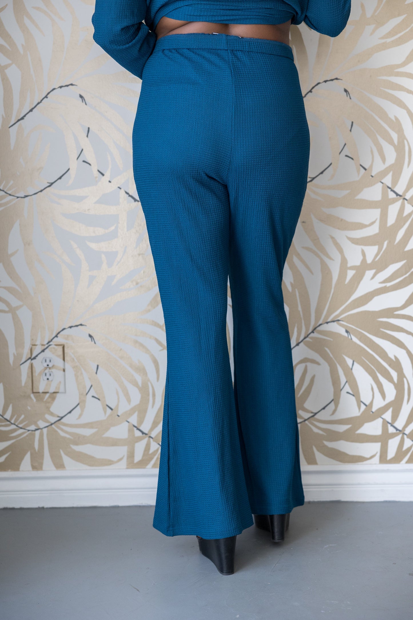 unique-id-b00c7380-3b88-4cac-bc91-f82b592fac53