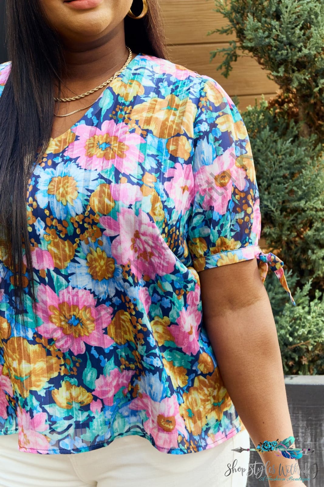 Annalise Floral V-Neck Tie Detail Blouse Shirts & Tops