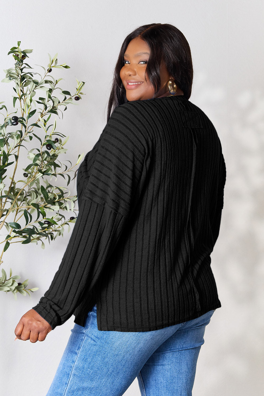 Ribbed Round Neck Slit Knit Top - 5 Colors