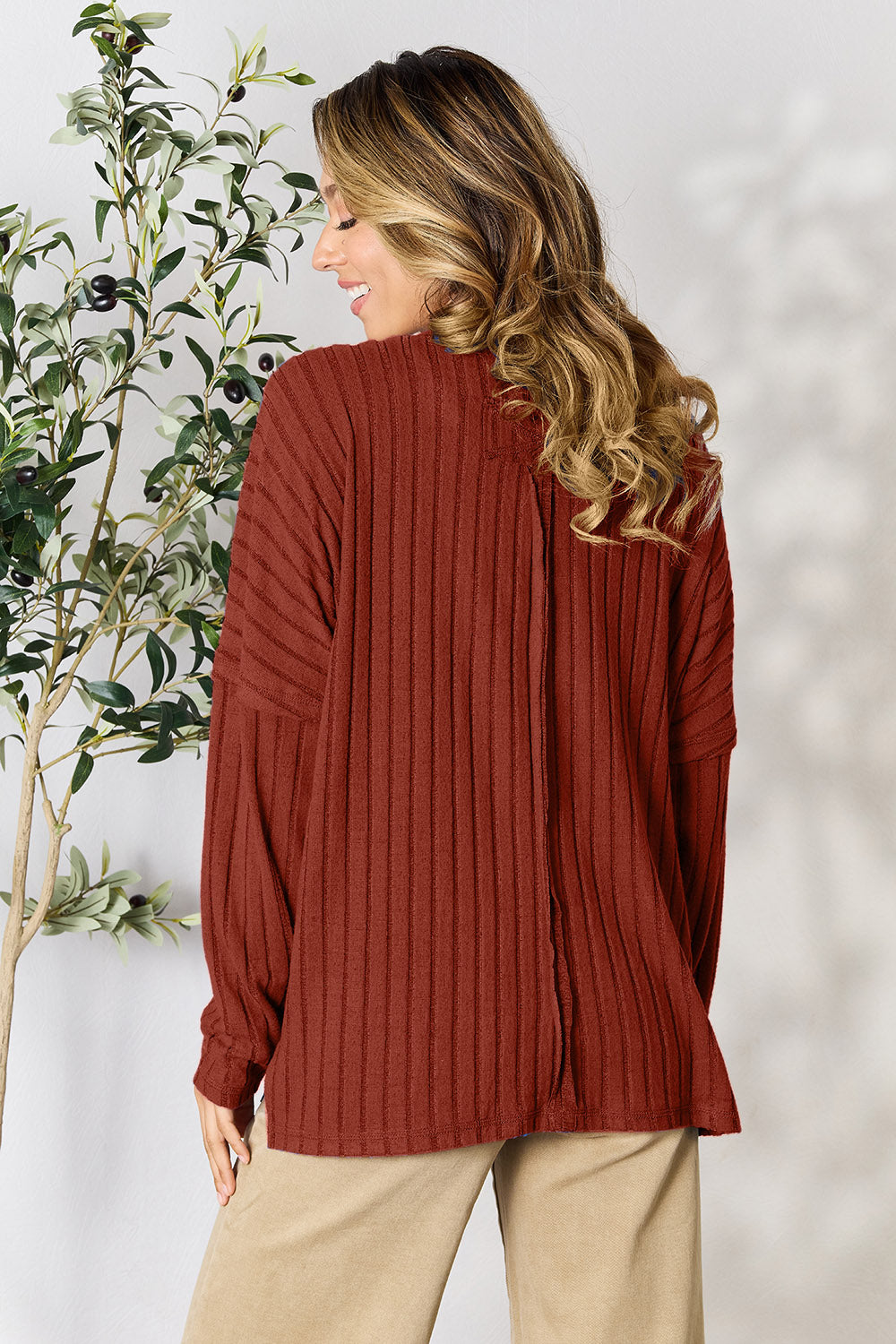 Ribbed Round Neck Slit Knit Top - 5 Colors