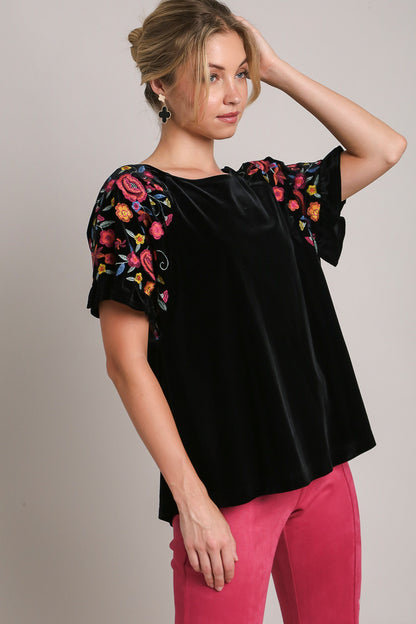 Velvet Embroidery Short Sleeve Blouse - Black