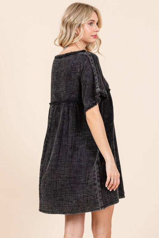 Short Sleeve Babydoll Texture Dress with Pockets - Black