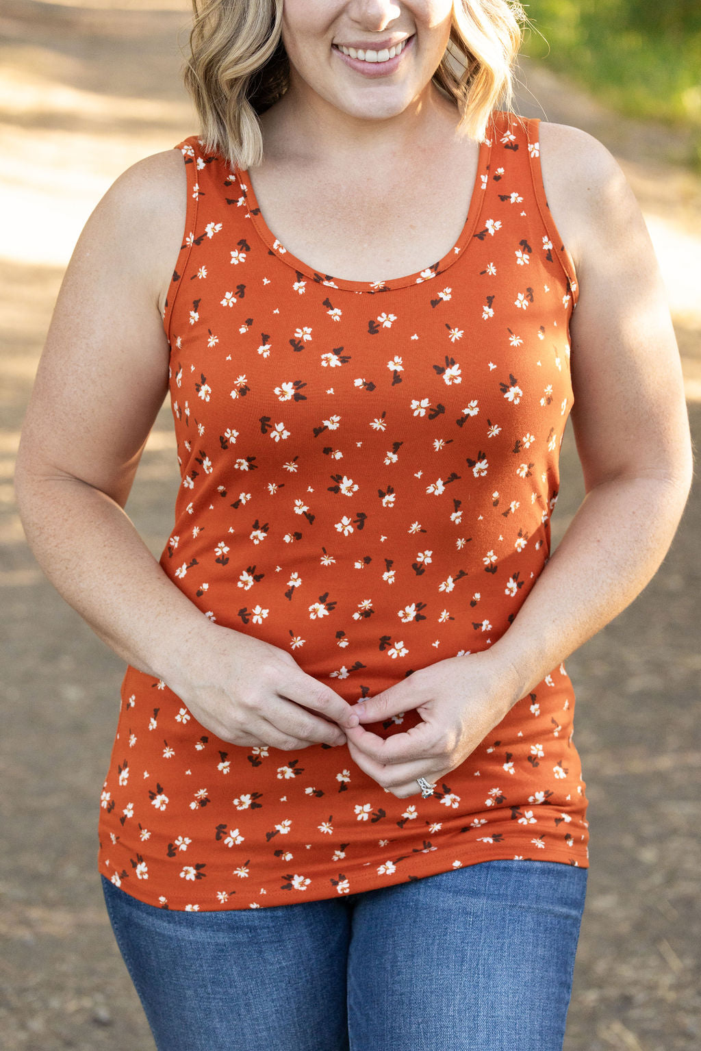 Luxe Scoop Tank - Micro Rust Floral