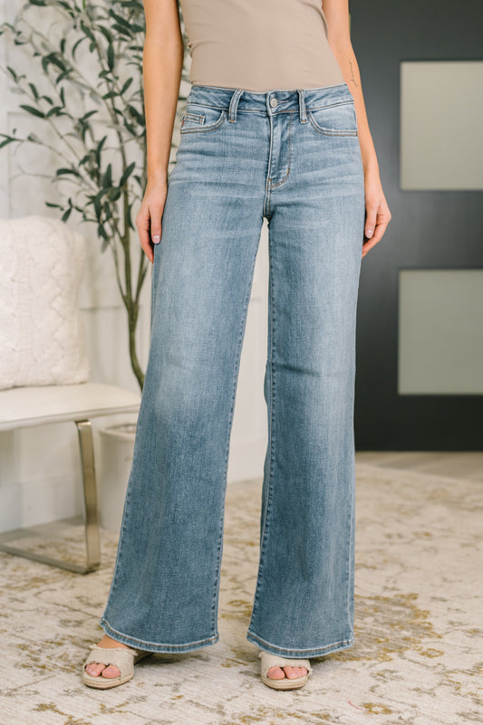 Judy Blue Mid Rise Retro Wide Leg Jeans