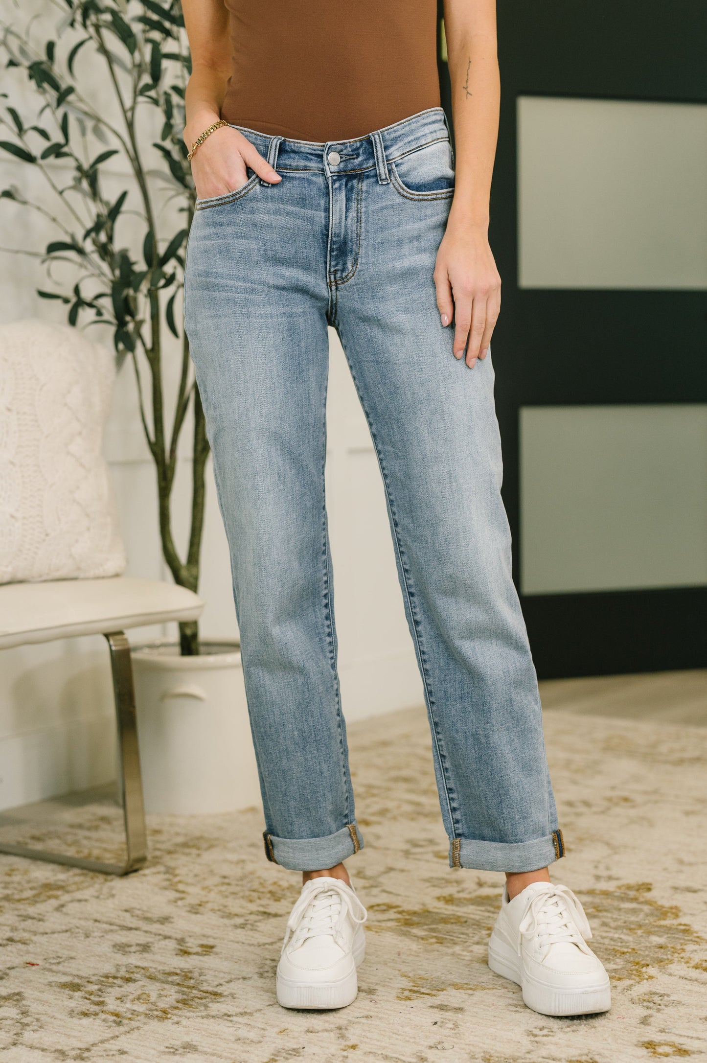 Judy Blue Mid Rise Boyfriend Jeans
