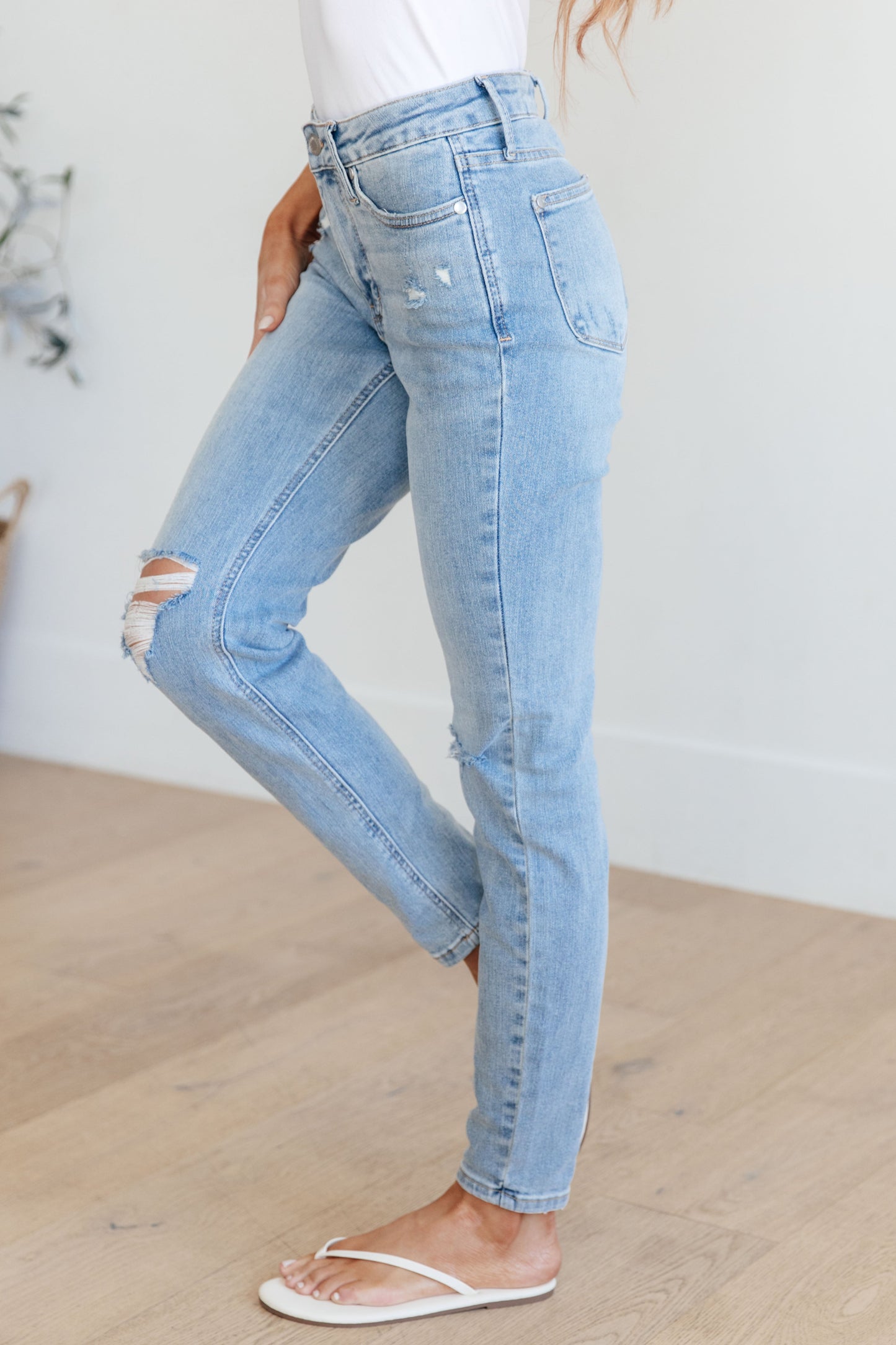 Judy Blue Mid Rise Control Top Distressed Skinny Jeans