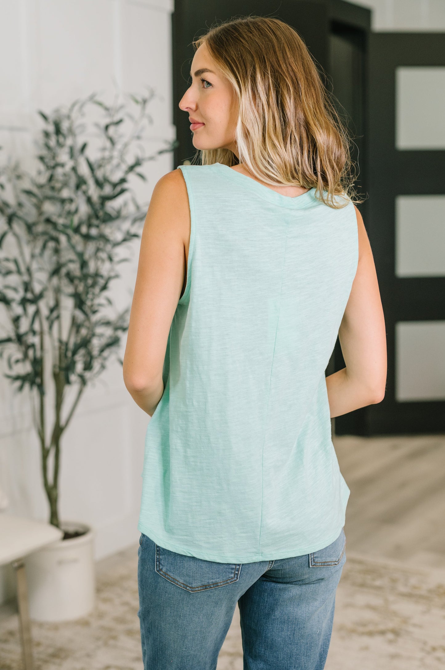 Getting Good V-Neck Tank in Mint