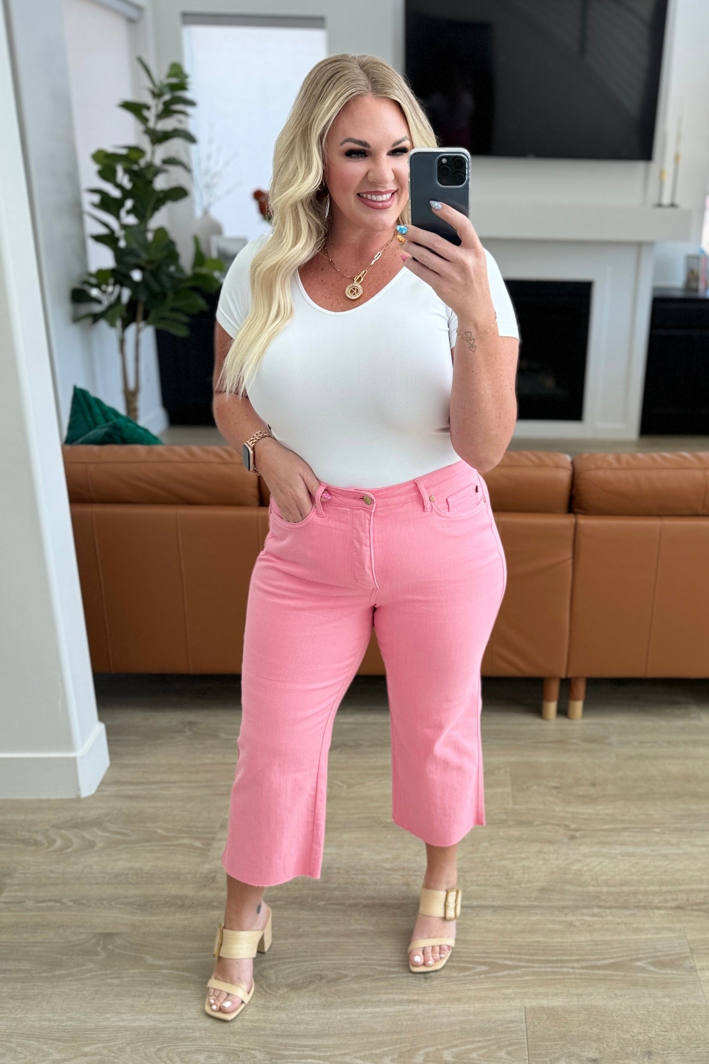 Judy Blue High Rise Control Top Wide Leg Crop Jeans in Pink
