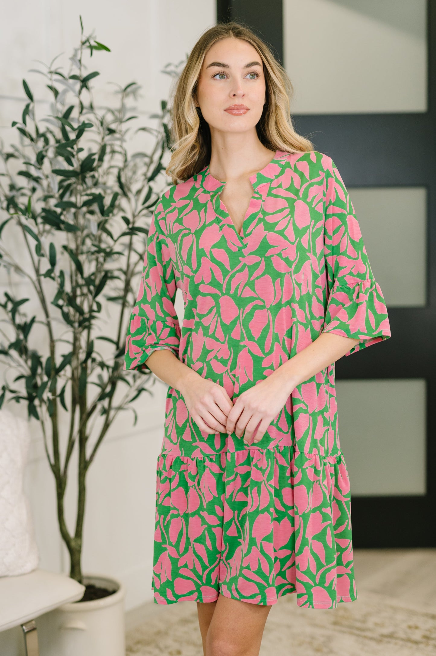 Lizzy Sunday Dress in Emerald Abstract Floral