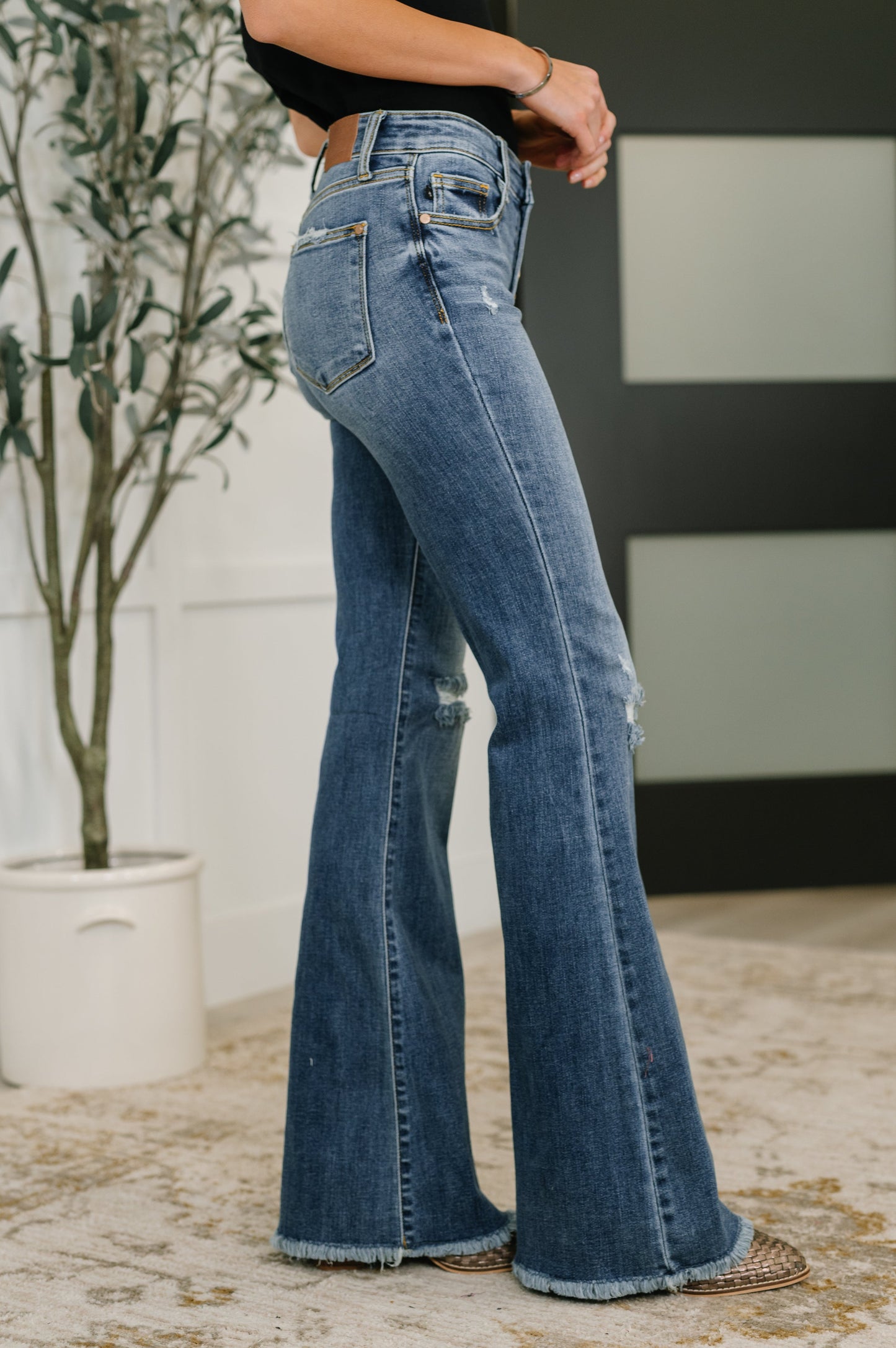 Judy Blue Mid Rise Button Fly Flare Jeans with Destroy Fray Hem
