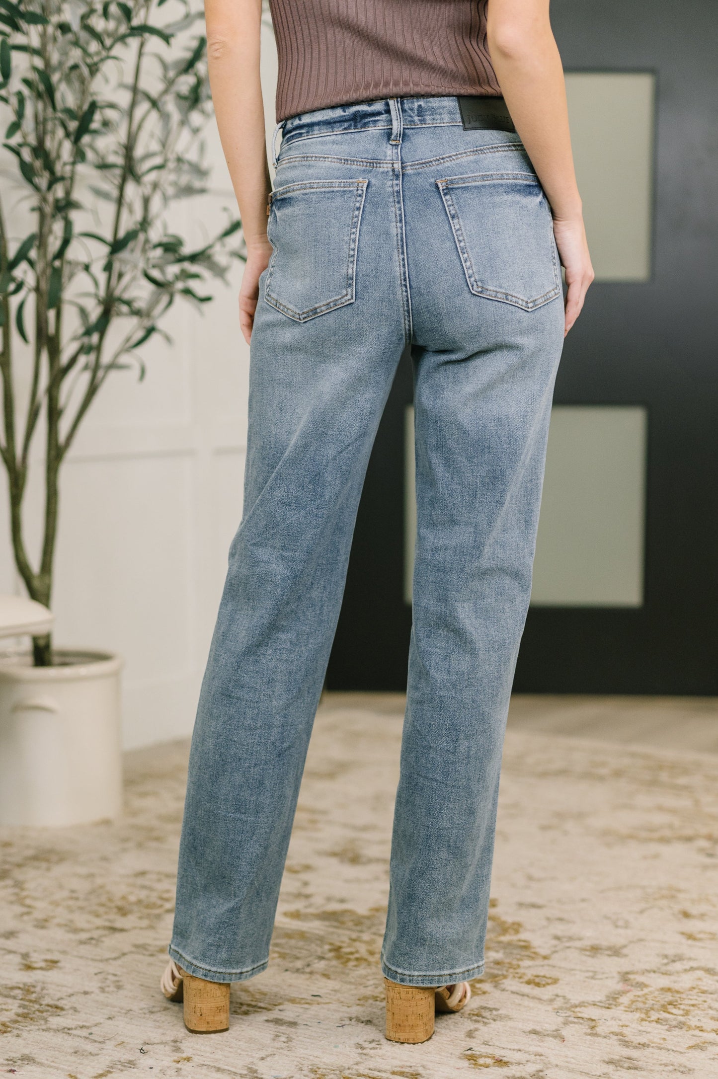 Judy Blue High Waist Tummy Control Slim Straight Jeans