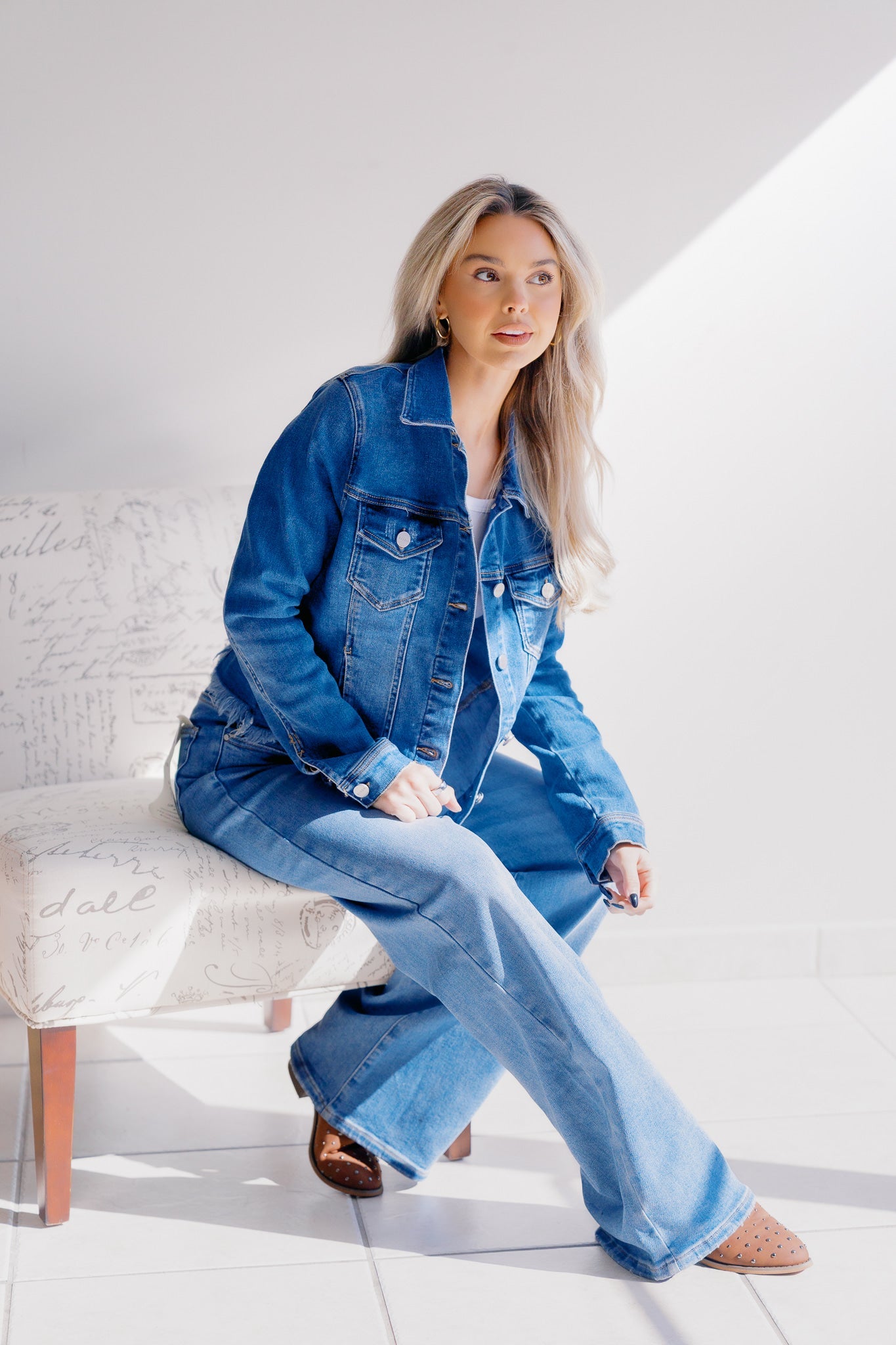 unique-id-3afce7a2-caec-4e81-9ea6-19d14db8a880