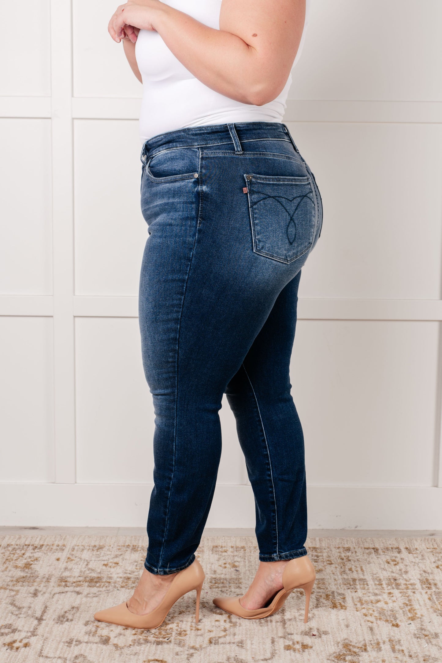 Judy Blue Mid Rise Thermal Vintage Skinny Jeans