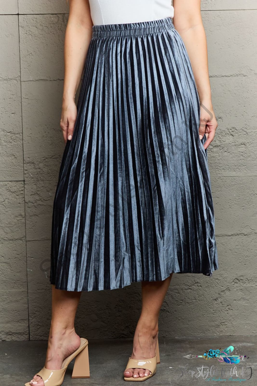 Ninexis Accordion Pleated Flowy Midi Skirt