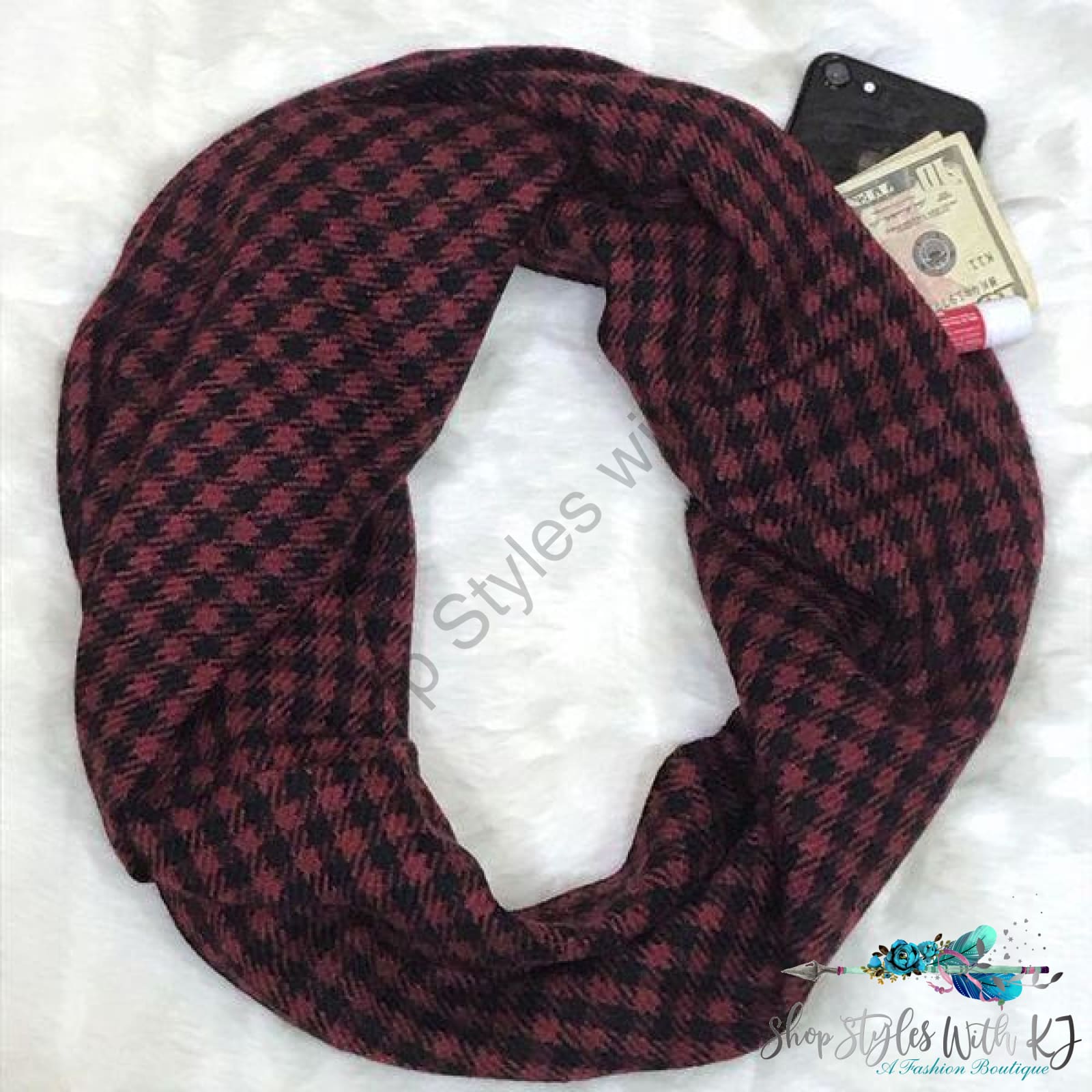 Checkered Infinity Scarf Black/red Scarf