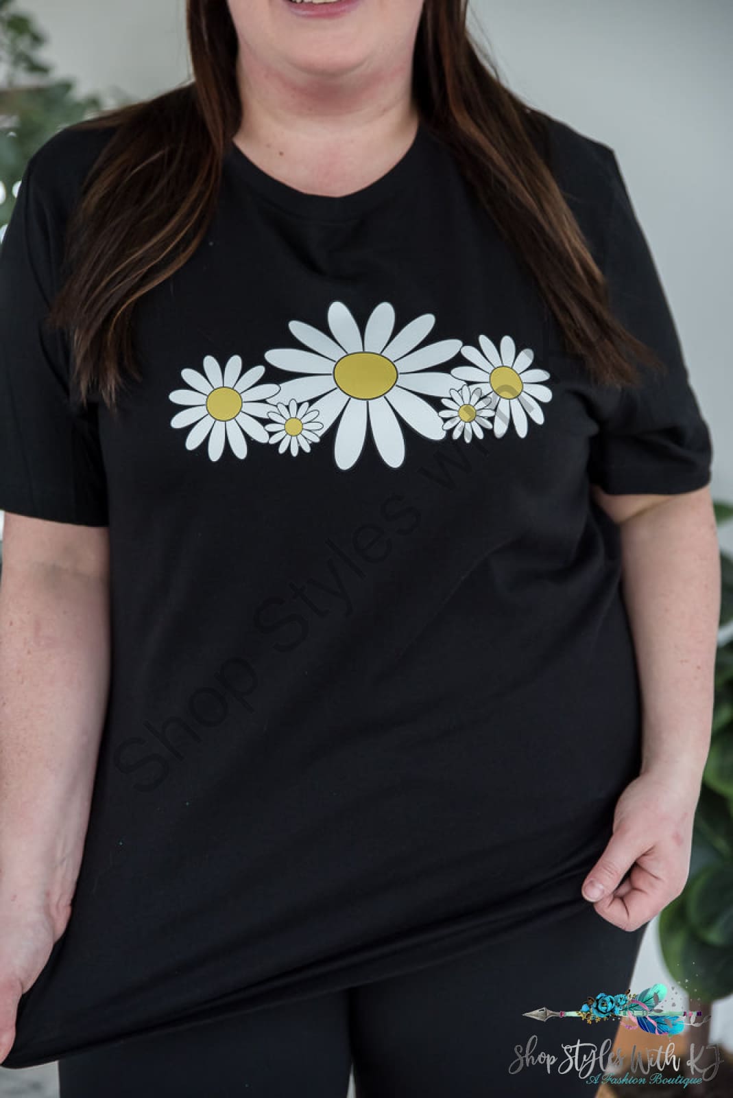 Daisies Graphic Tee Bt