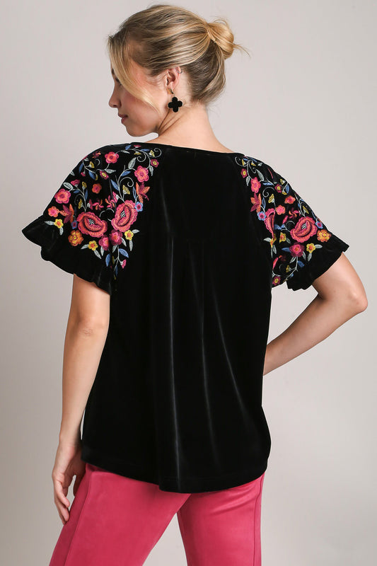 Velvet Embroidery Short Sleeve Blouse - Black