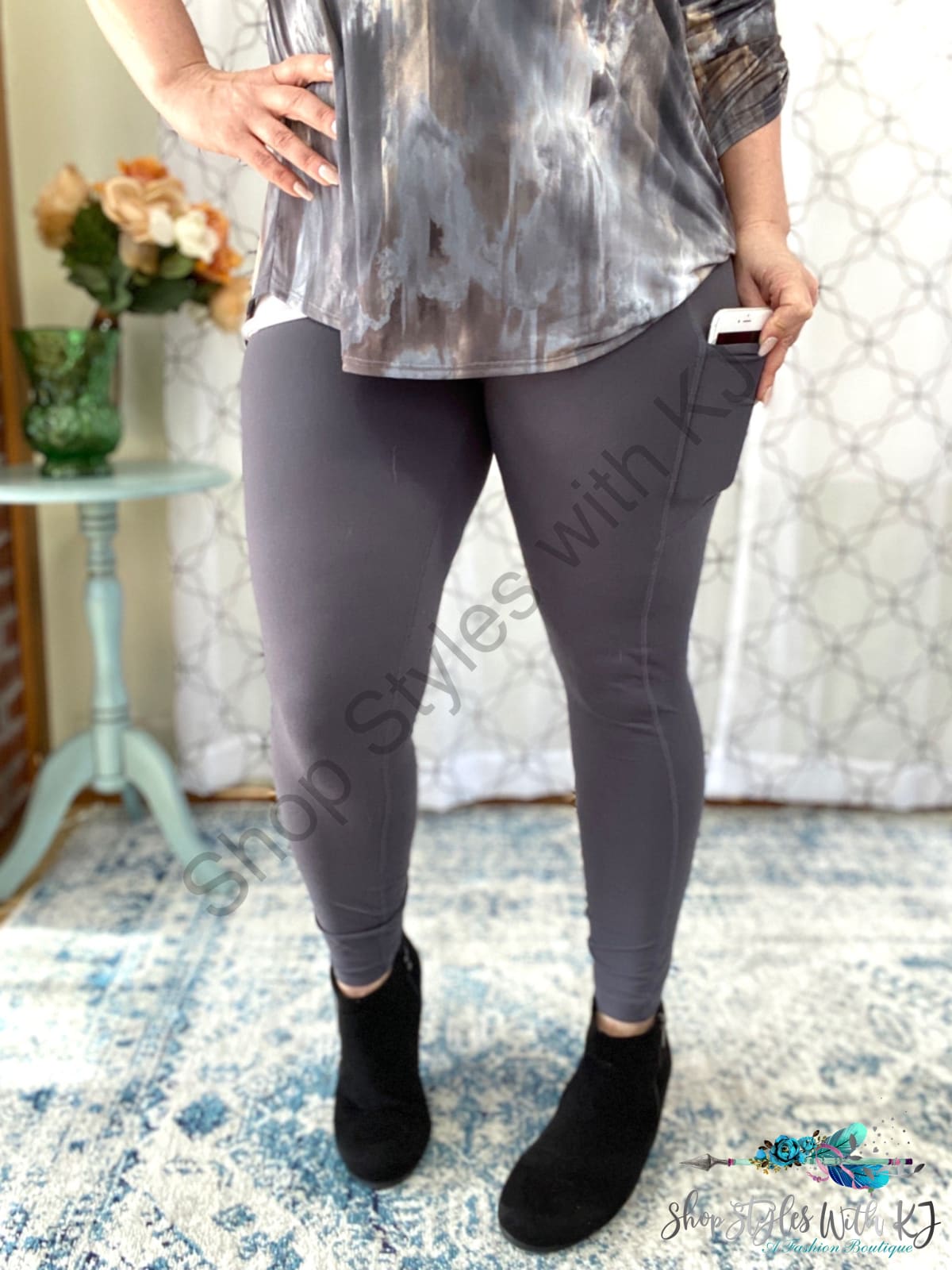 On The Go Leggings In Charcoal Rae Mode