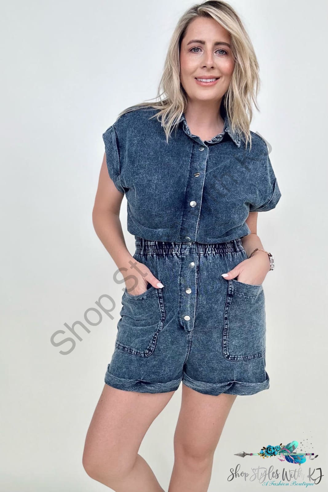 White Birch Short Sleeve Buttoned Front Woven Romper Rompers