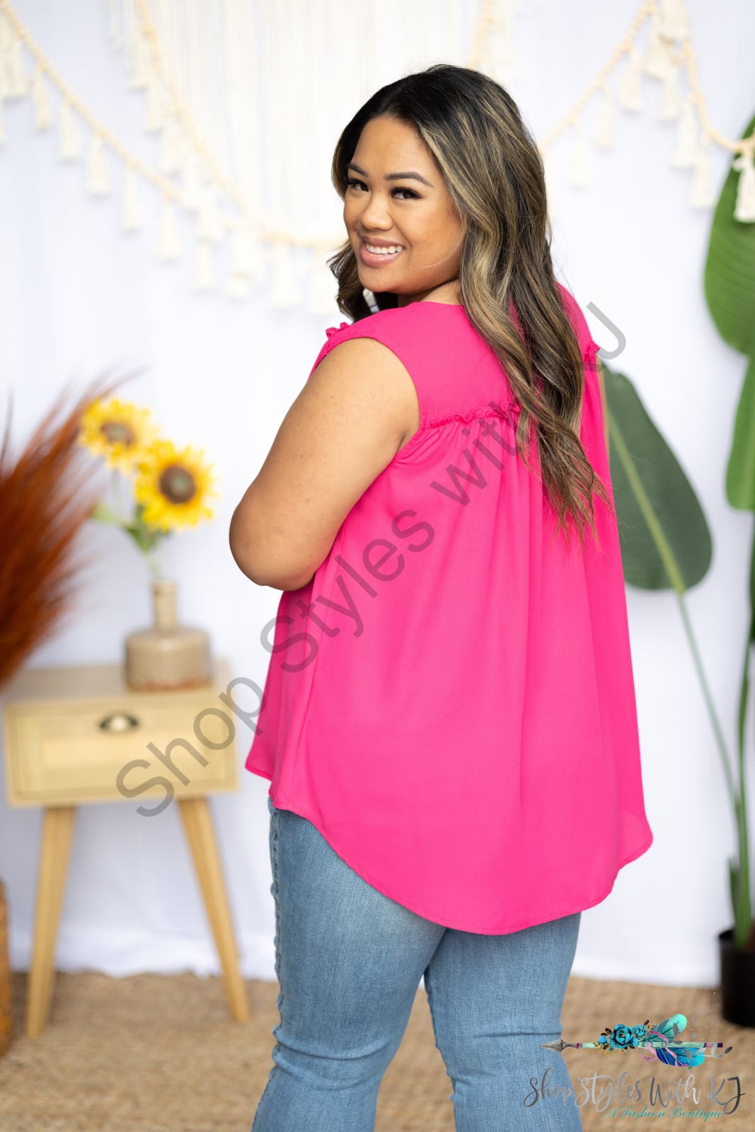 Tickle Me Pink - Sleeveless Top