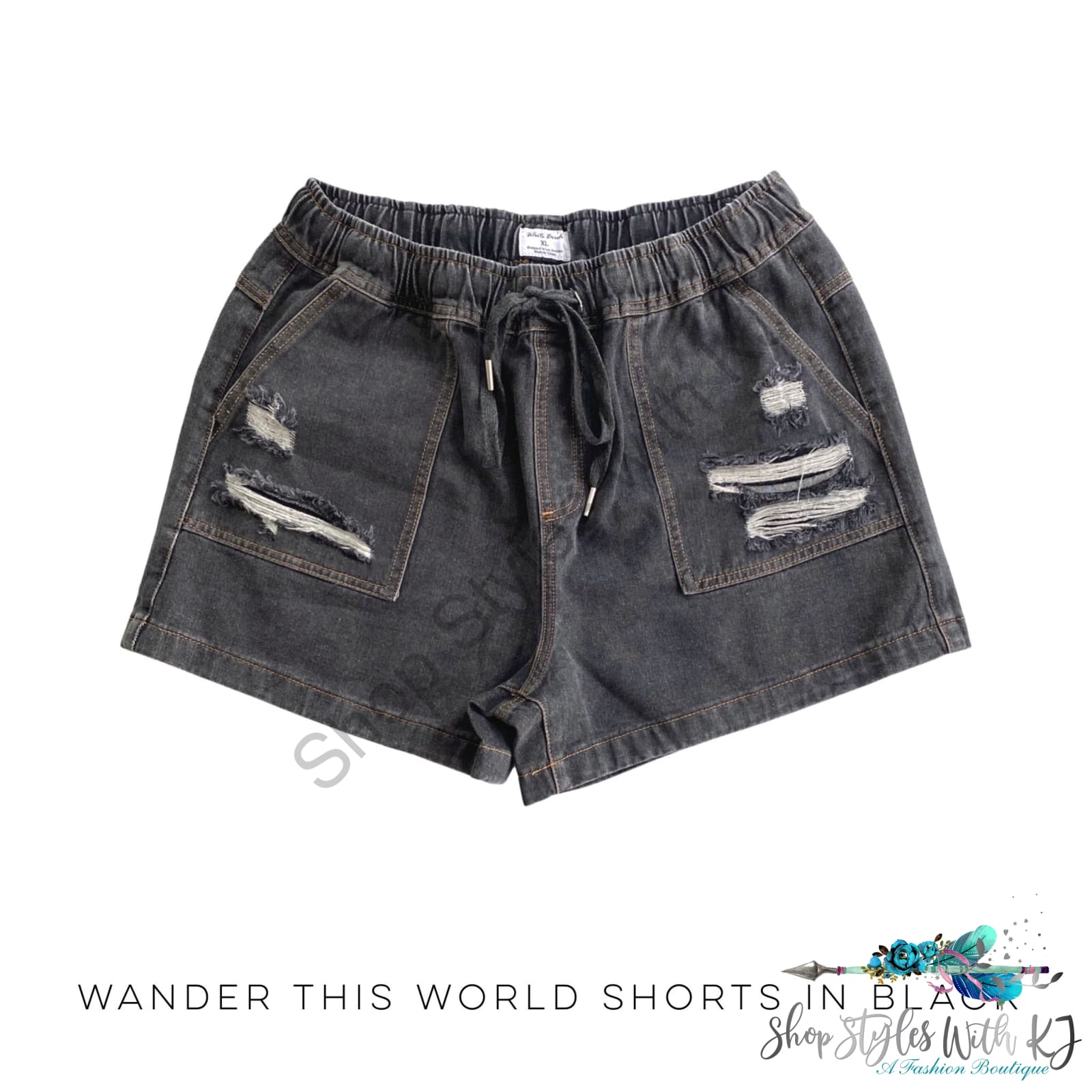 Wander This World Shorts In Black White Birch