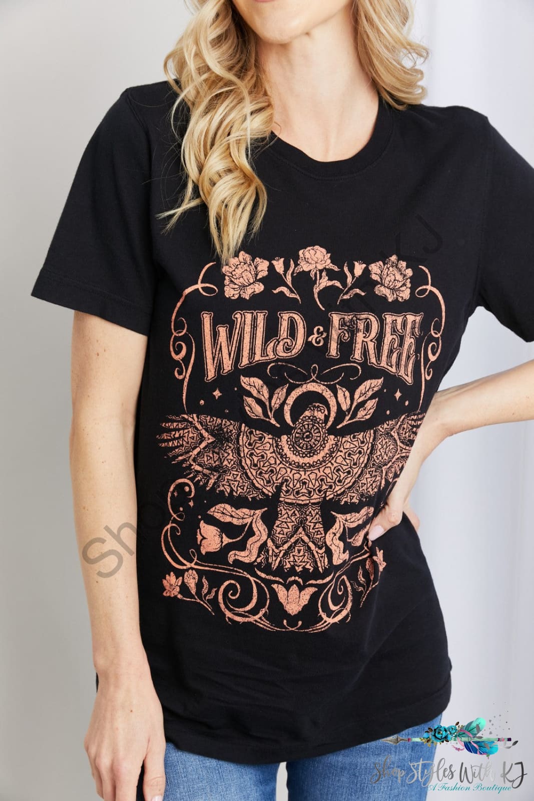 Wild Free Graphic Round Neck Tee Shirts & Tops