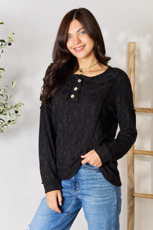 Textured Exposed Seam Buttoned Blouse