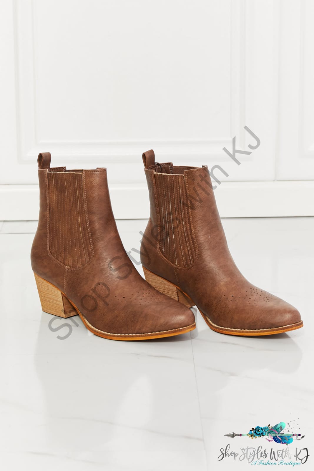 Love The Journey Stacked Heel Chelsea Boot In Chestnut Shoes