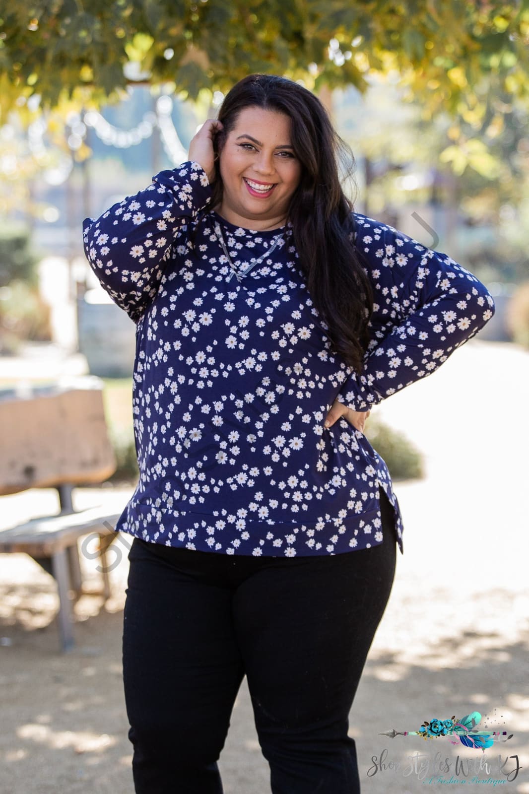 Navy And Daisy Long Sleeve Top Lastcall