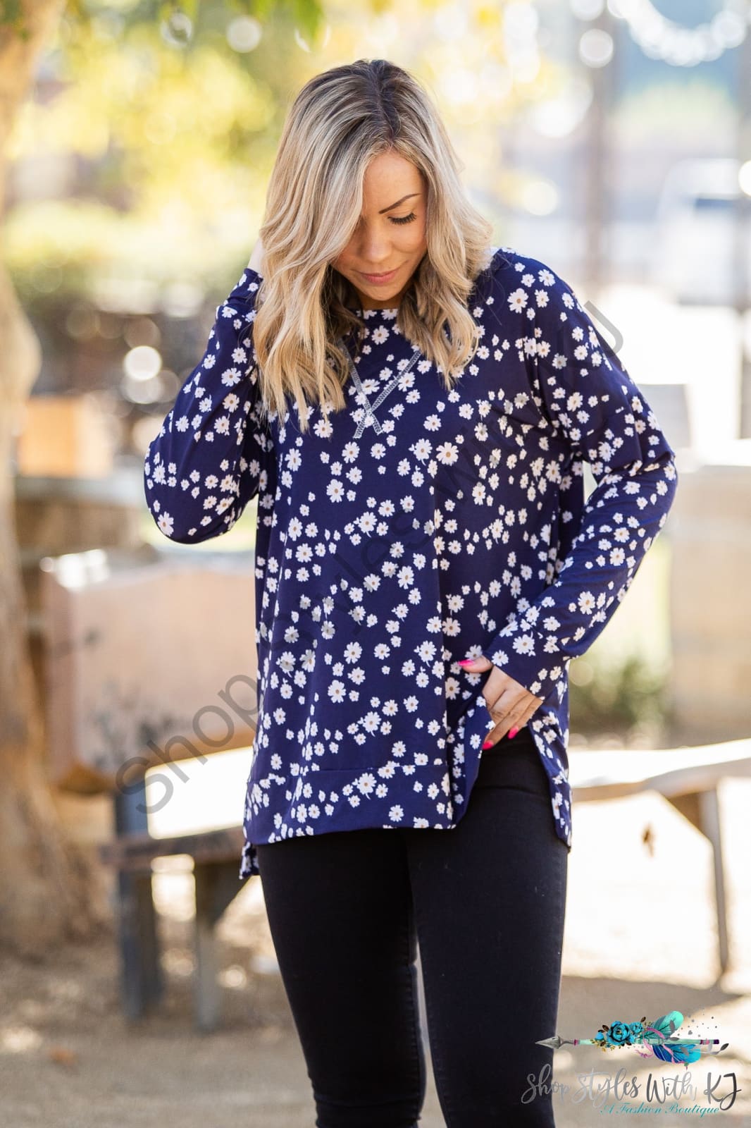 Navy And Daisy Long Sleeve Top Lastcall