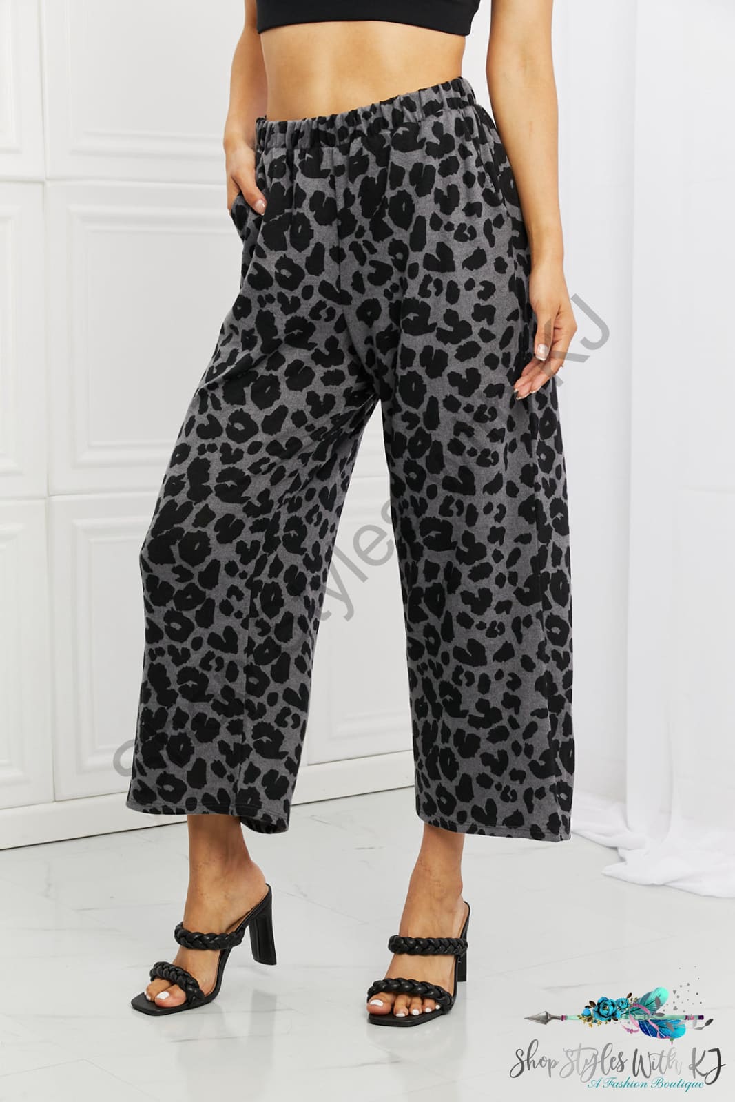 Stay Cozy Pattern Wide Leg Pants Leopard / S