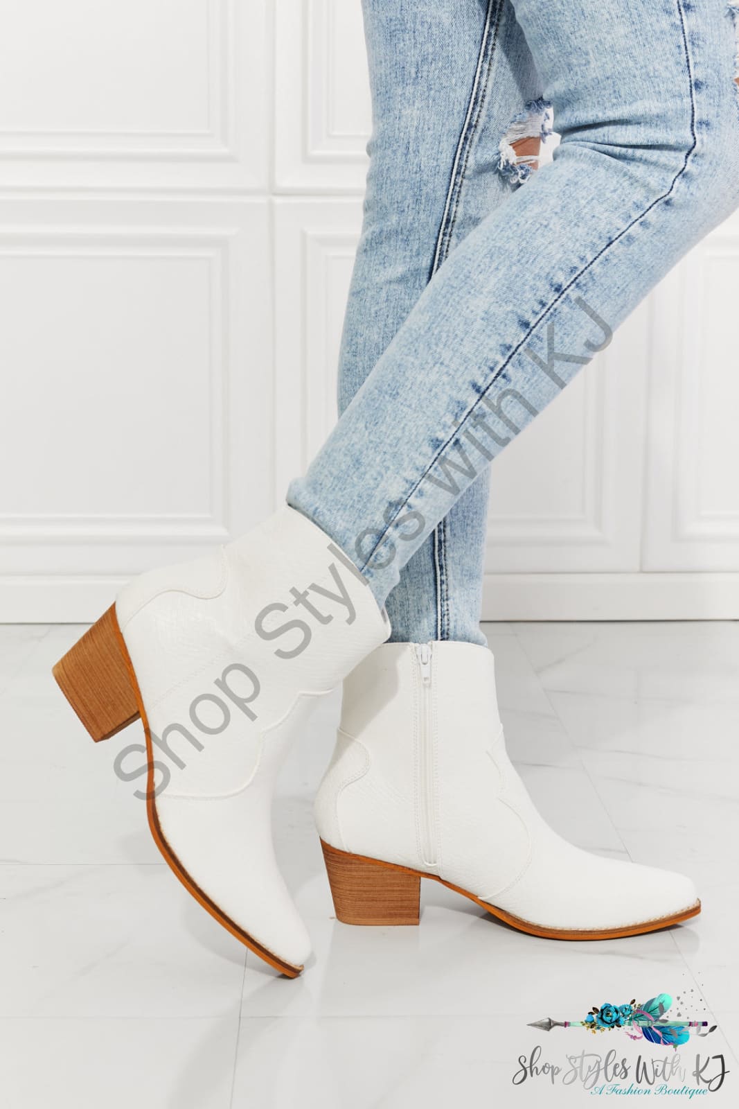 Watertower Town Faux Leather Western Ankle Boots In White / 6 Shoes