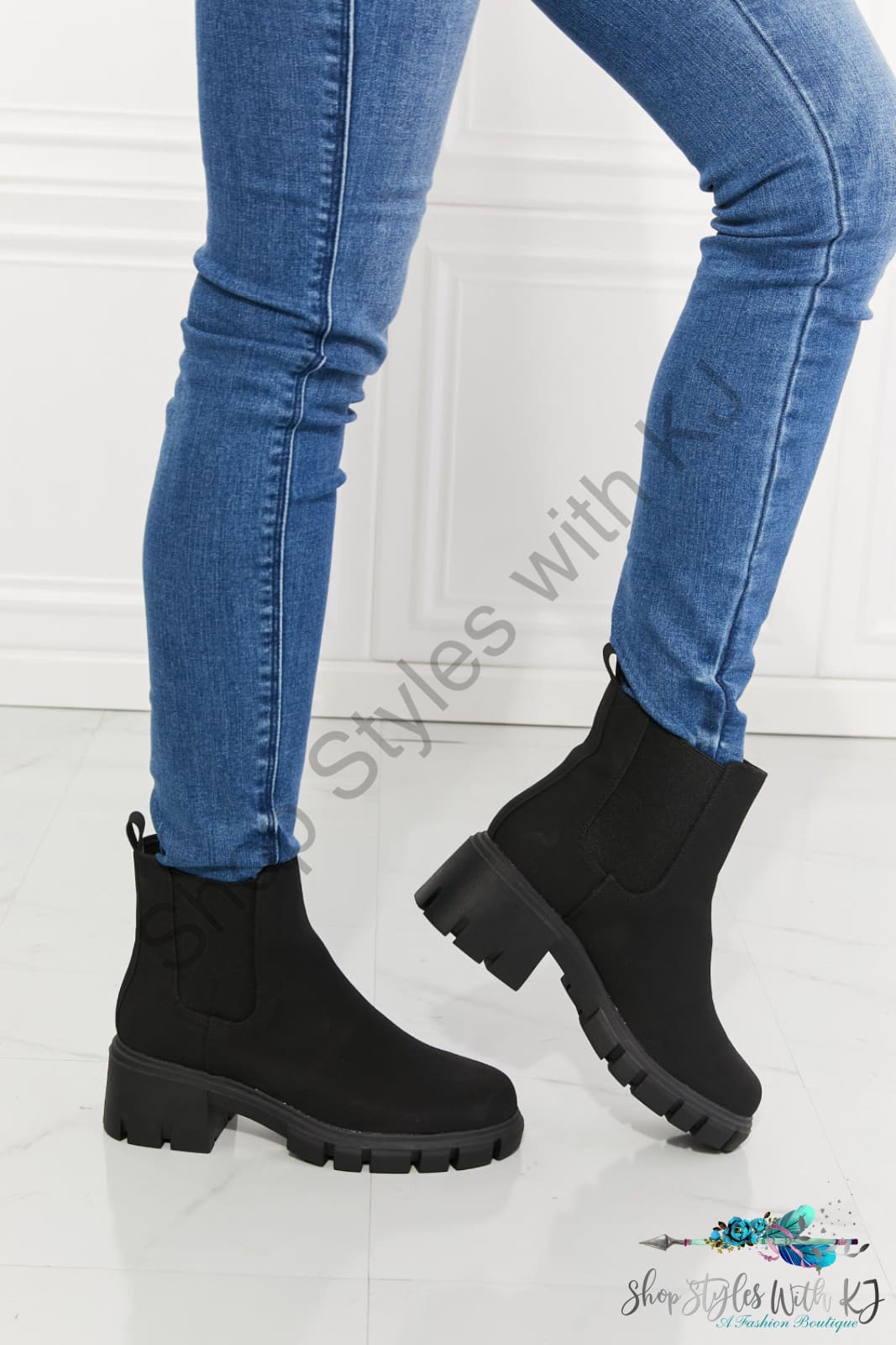 Work For It Matte Lug Sole Chelsea Boots In Black Shoes