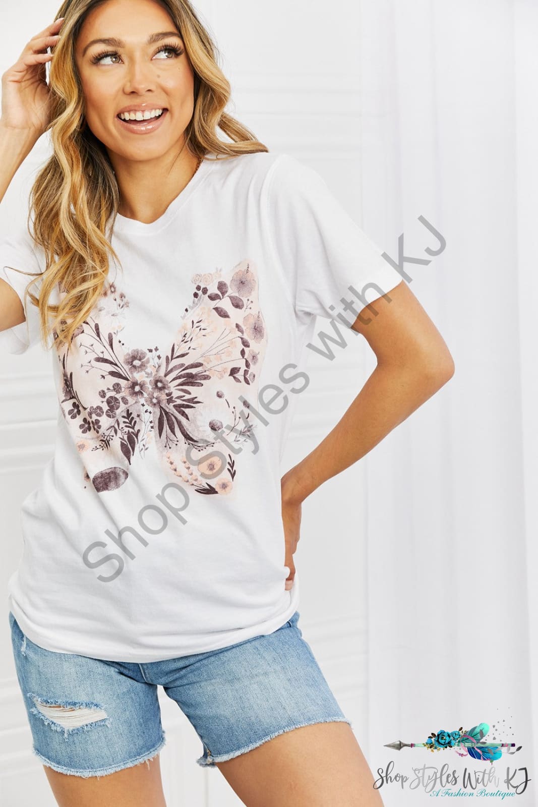 You Give Me Butterflies Graphic T-Shirt Shirts & Tops